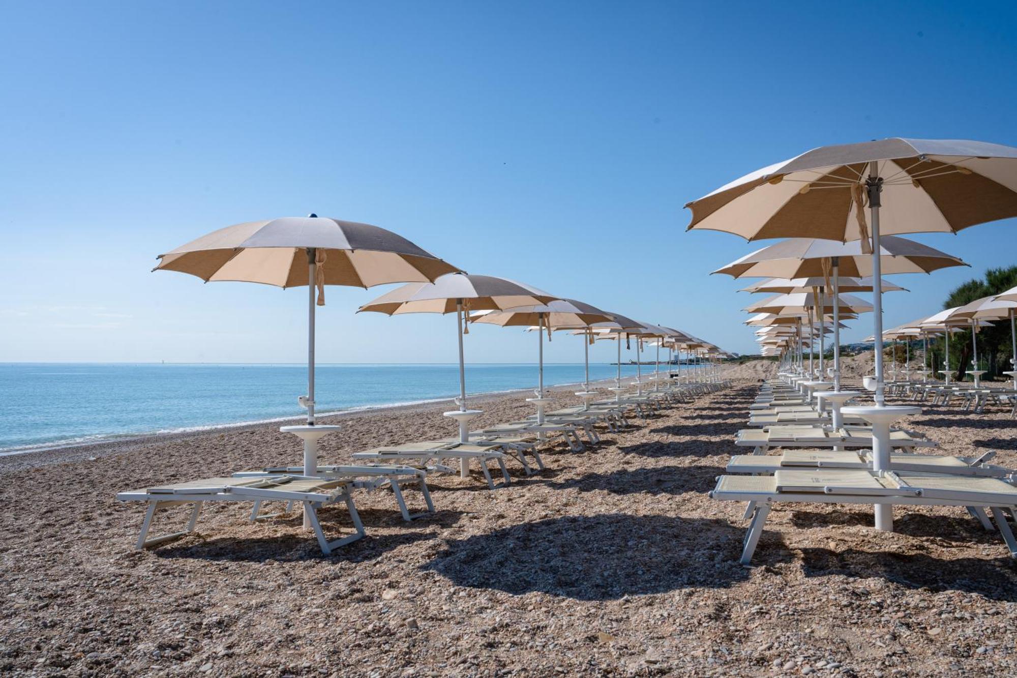 Hotel Club Del Sole La Risacca Family Collection Porto SantʼElpidio Exteriér fotografie
